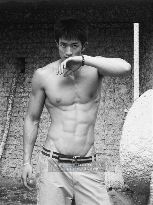 หนุ่มๆ ก่อนนอนะครับบบบบบบ