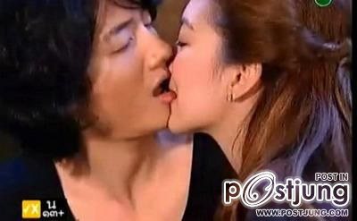 เป้-แพน(กัดปากกันเลยทีเดียว -_-")