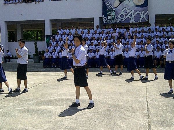 แอมป์ [The star7] @ รายการรถโรงเรียน