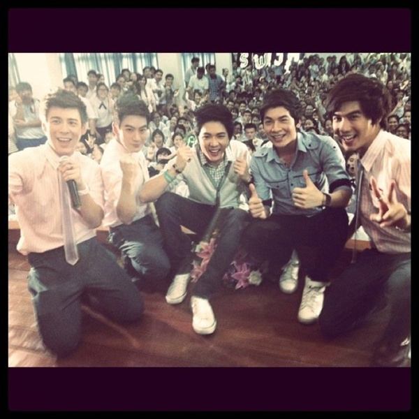 แอมป์ [The star7] @ รายการรถโรงเรียน