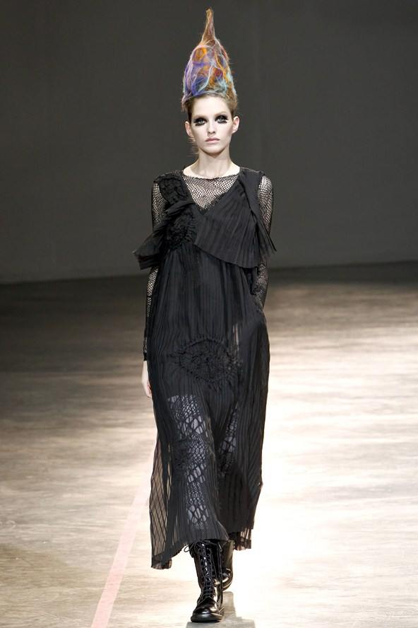 Yohji Yamamoto : Autumn/Winter 2011-12