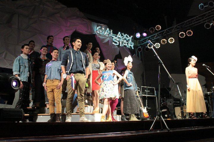 ดาวเดือนพระจอมเกล้าเจ้าคุณทกหารลาดกระบัง 2554