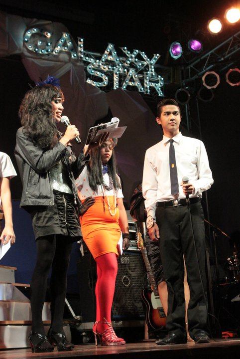 ดาวเดือนพระจอมเกล้าเจ้าคุณทกหารลาดกระบัง 2554