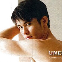 นายแบบกางเกงในBODY หล่อดีครับ ก่อนนอน