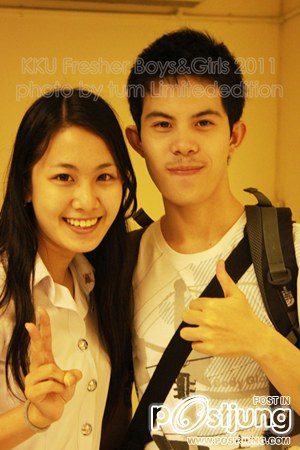 22 น้องมีน ดาวปี 2553 และก็พี่ตั้ม ช่างกล้องและเจ้าของรูป