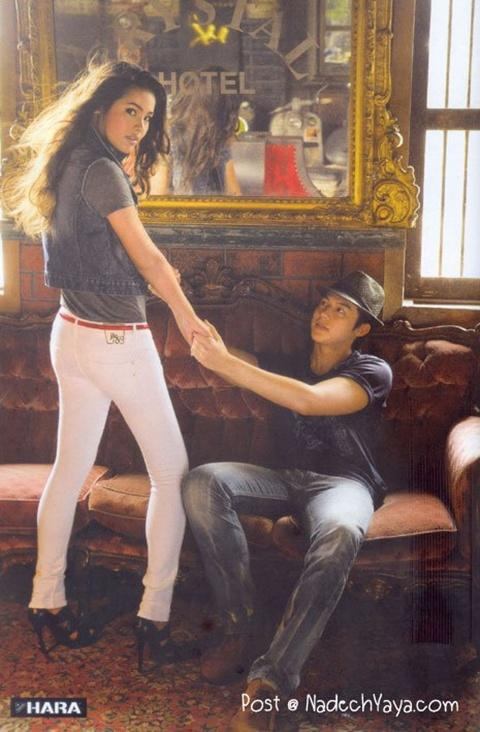 หมาก-ปริญ & ญาญ่า @ ขวัญเรือน no.952 July 2011