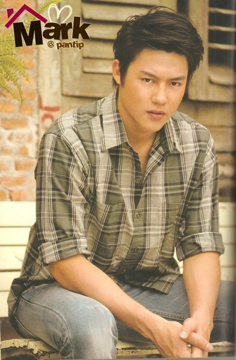 หมาก-ปริญ & ญาญ่า @ ขวัญเรือน no.952 July 2011