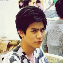 ช่วยกันโหวด พอร์ช ศรัณย์ จาก OK AWRDS 2011