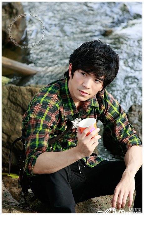 [AF] นัท -ต้อล-ปั๊ม @ KAZZ no. 61 July 2011