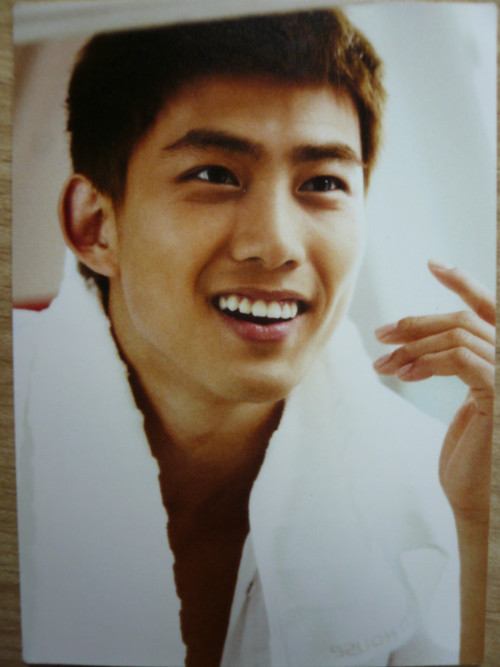 Ok Taecyeon (2PM)