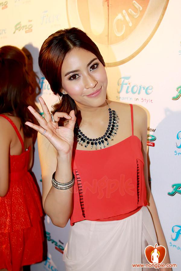 ชมพู่ กระแต หยาดทิพย์ ริต้า พลอย จุ๋ย ในงานฟีโน่