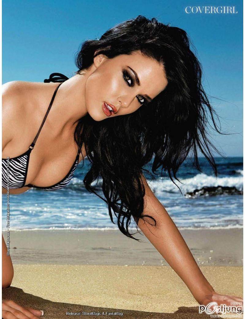 Hayley Pascoe @ FHM Magazine France July 2011