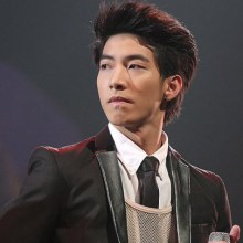 โตโน่ @ คอนเสิร์ตบี้  Love ไม่กลัว กลัวไม่ Love