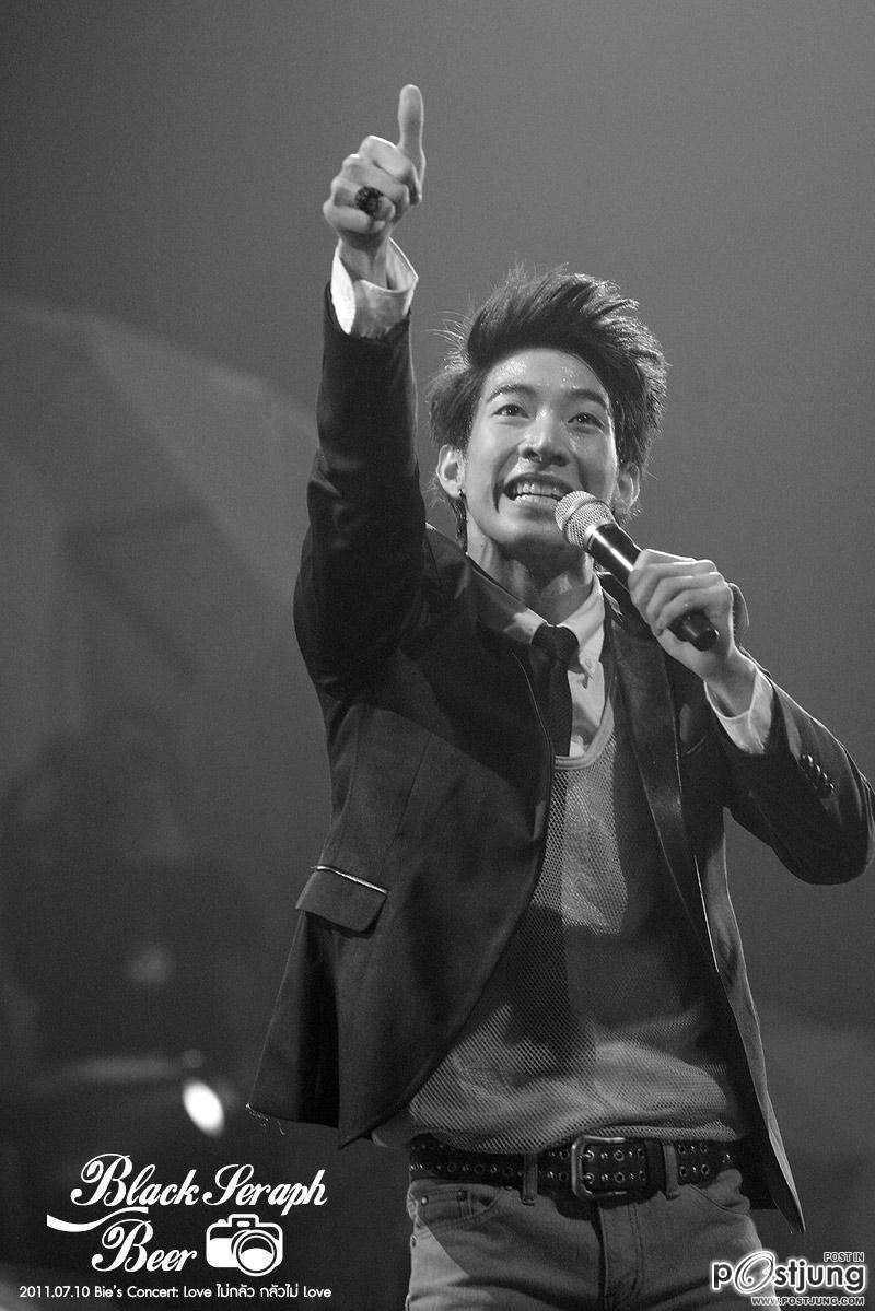 โตโน่ @ คอนเสิร์ตบี้  Love ไม่กลัว กลัวไม่ Love