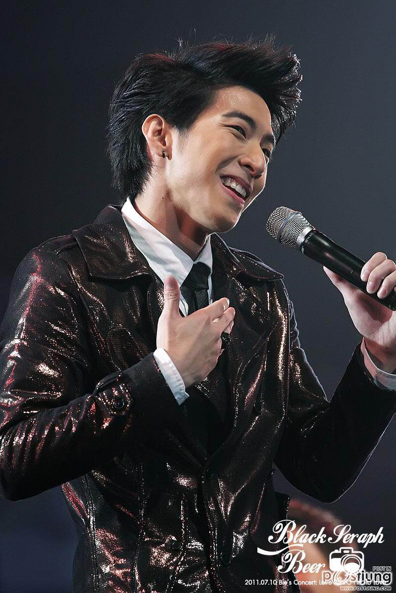 โตโน่ @ คอนเสิร์ตบี้  Love ไม่กลัว กลัวไม่ Love