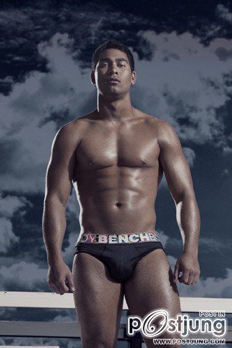 ฺฺBench body.