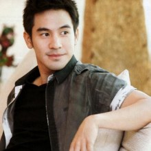ซึมซับแนวคิดดีๆ จาก โป๊ป-ธนวรรธน์  @ LEMONADE vol.1 no.8 July 2011