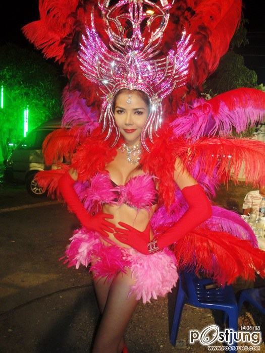 นางโชว์คาบาเรต์