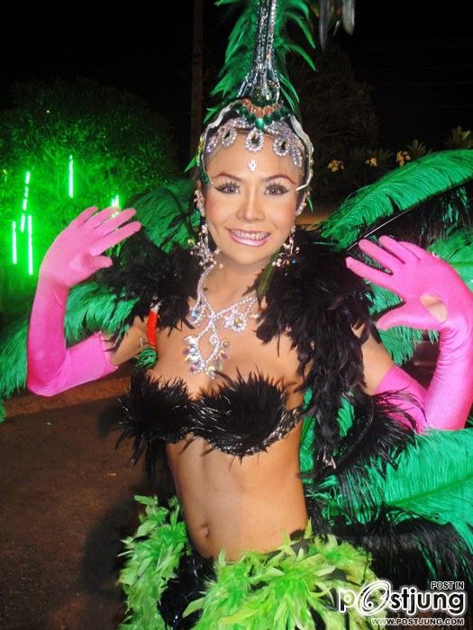 นางโชว์คาบาเรต์