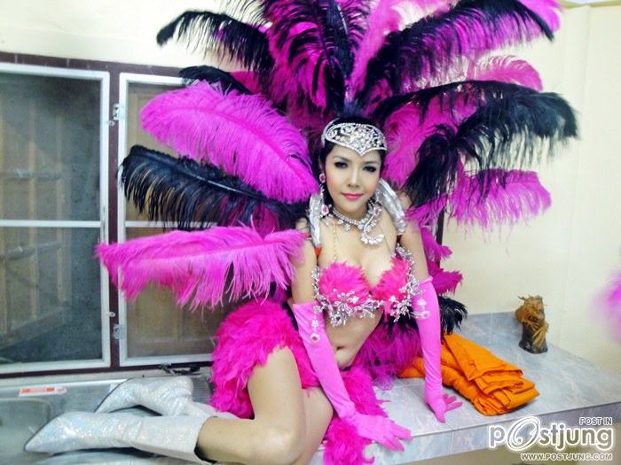 นางโชว์คาบาเรต์