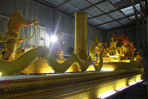 "ฮุ่งเฮืองเมืองธรรม งามล้ำเทียนพรรษา ภูมิปัญญาชาวอุบล" Ubon Ratchathani Candle Festival