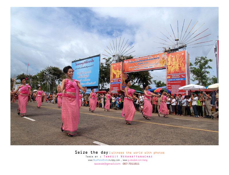 "ฮุ่งเฮืองเมืองธรรม งามล้ำเทียนพรรษา ภูมิปัญญาชาวอุบล" Ubon Ratchathani Candle Festival