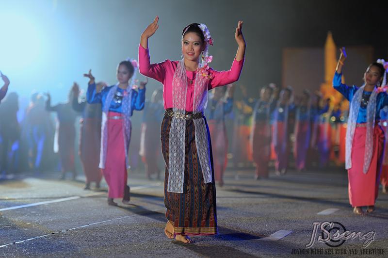 "ฮุ่งเฮืองเมืองธรรม งามล้ำเทียนพรรษา ภูมิปัญญาชาวอุบล" Ubon Ratchathani Candle Festival