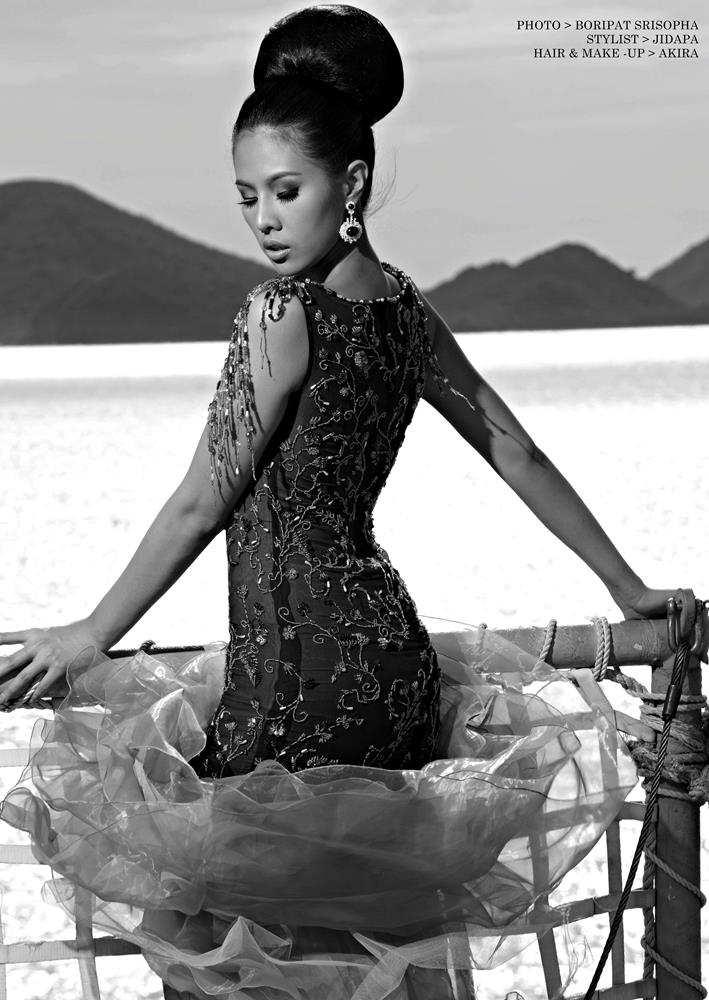 Miss Thailand ชัญษร