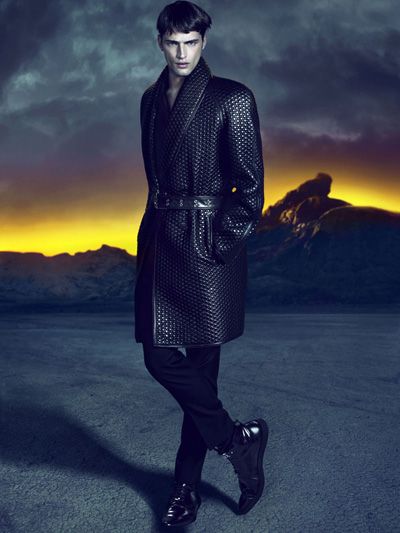 Sean O&rsquo;Pry for Versace Fall Winter 2011.12
