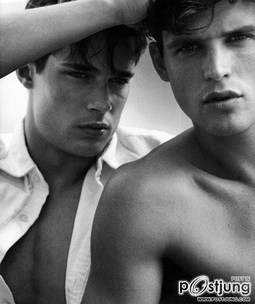 2 นายแบบ