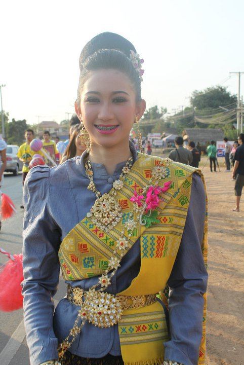 เมย์ ม.สารคาม