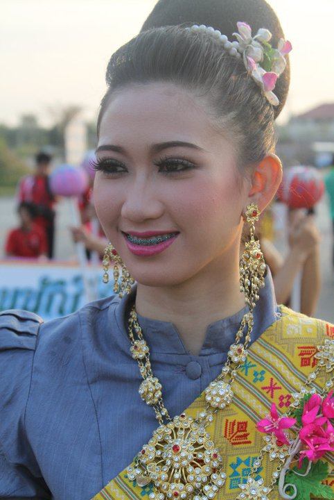 เมย์ ม.สารคาม