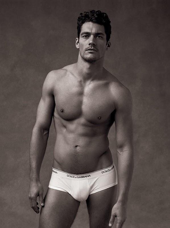 the Dolce&Gabbana 2008 calendar featuring David Gandy by Mariano Vivanco