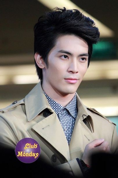 สน ยุกต์ งานSiam Paragon Watch Expo 2011