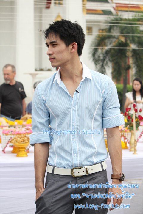 หมอก้อง-สรวิชญ์ & อเล็กซ์ งานค่ายอาสาพัฒนาคุณธรรม ณ.วัดพระศรีมหาธาตุวรวิหาร