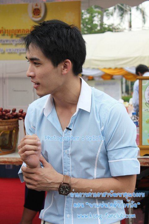 หมอก้อง-สรวิชญ์ & อเล็กซ์ งานค่ายอาสาพัฒนาคุณธรรม ณ.วัดพระศรีมหาธาตุวรวิหาร