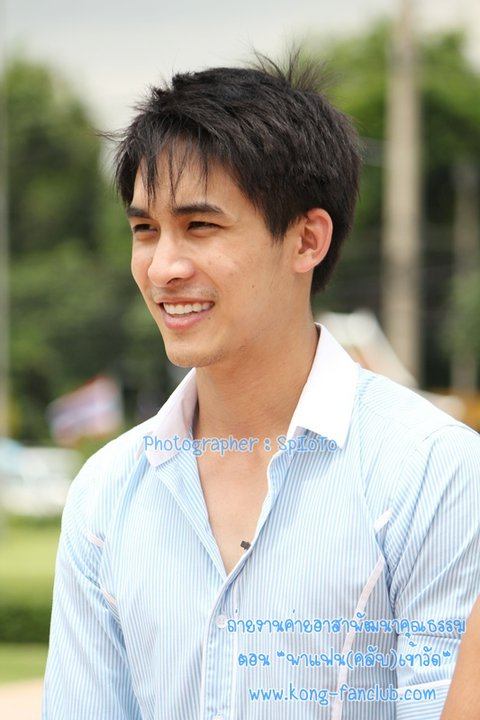 หมอก้อง-สรวิชญ์ & อเล็กซ์ งานค่ายอาสาพัฒนาคุณธรรม ณ.วัดพระศรีมหาธาตุวรวิหาร