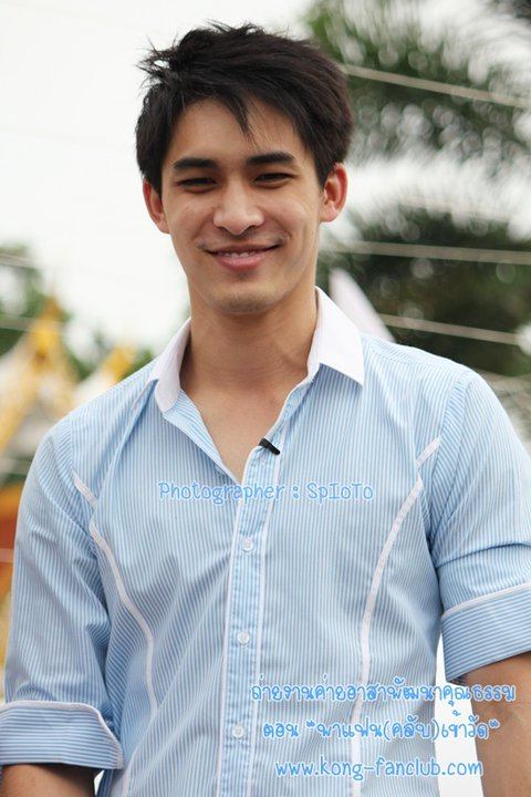 หมอก้อง-สรวิชญ์ & อเล็กซ์ งานค่ายอาสาพัฒนาคุณธรรม ณ.วัดพระศรีมหาธาตุวรวิหาร