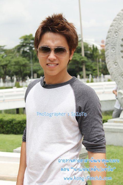 หมอก้อง-สรวิชญ์ & อเล็กซ์ งานค่ายอาสาพัฒนาคุณธรรม ณ.วัดพระศรีมหาธาตุวรวิหาร