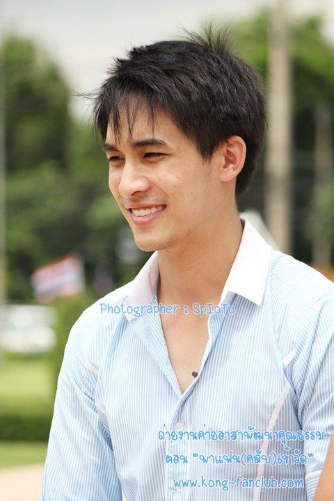 หมอก้อง-สรวิชญ์ & อเล็กซ์ งานค่ายอาสาพัฒนาคุณธรรม ณ.วัดพระศรีมหาธาตุวรวิหาร