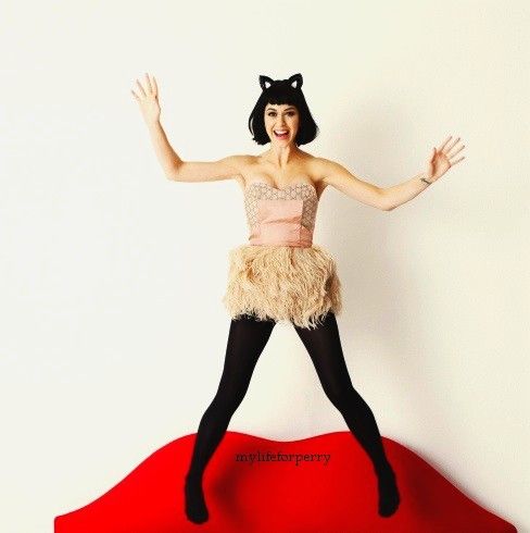 Katy Perry ลุคนี้ น่ารักมาก&nbsp; ☻!