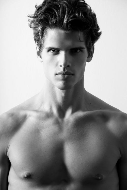 Brian Shimansky สุดเซ็กซี่