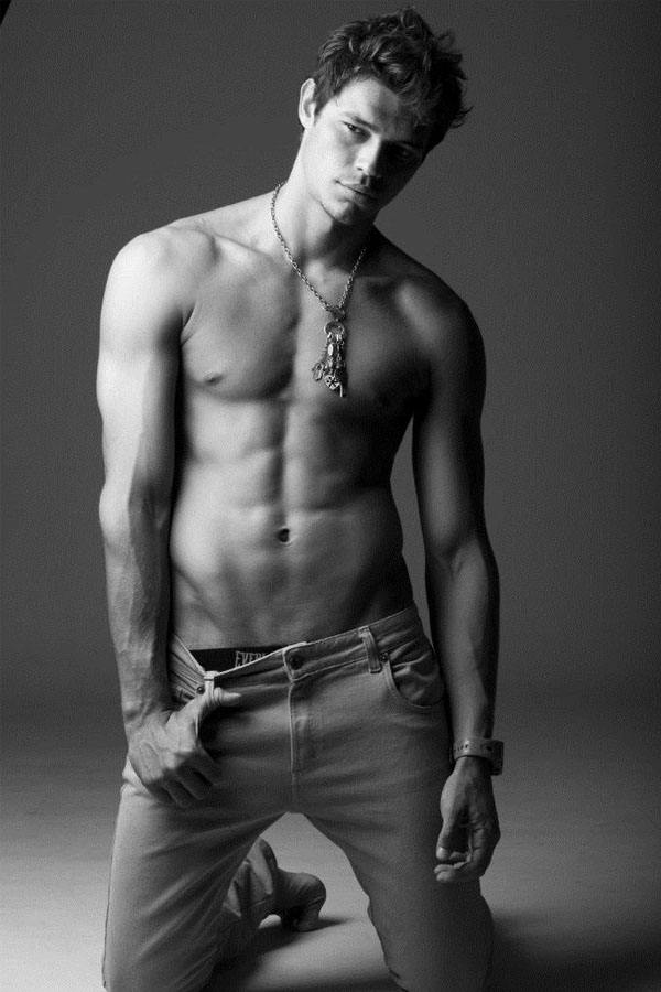 รวมนายแบบหนุ่มหล่อครับ