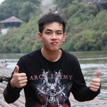 เอิร์ธ ธวัช พรรัตนประเสริฐ