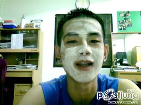 เอิร์ธ ธวัช พรรัตนประเสริฐ