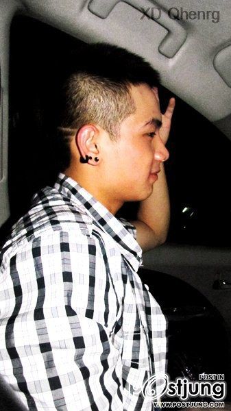 เอิร์ธ ธวัช พรรัตนประเสริฐ