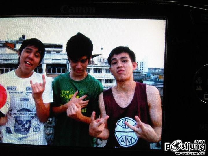 เอิร์ธ ธวัช พรรัตนประเสริฐ