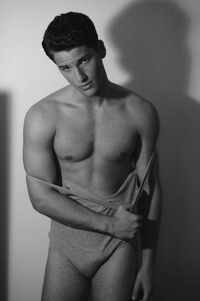 นายแบบ 001