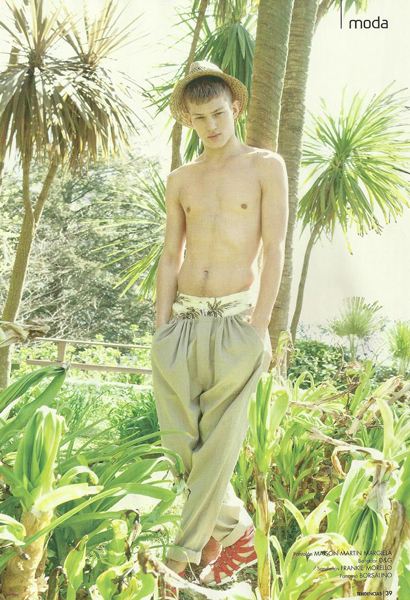 นายแบบ 001