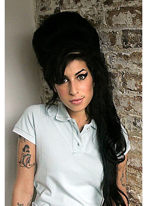 ช็อควงการเพลง Amy Winehouse เสียชีวิตแล้ว